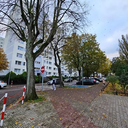 Ratuszowa 6 * 科沃布热格